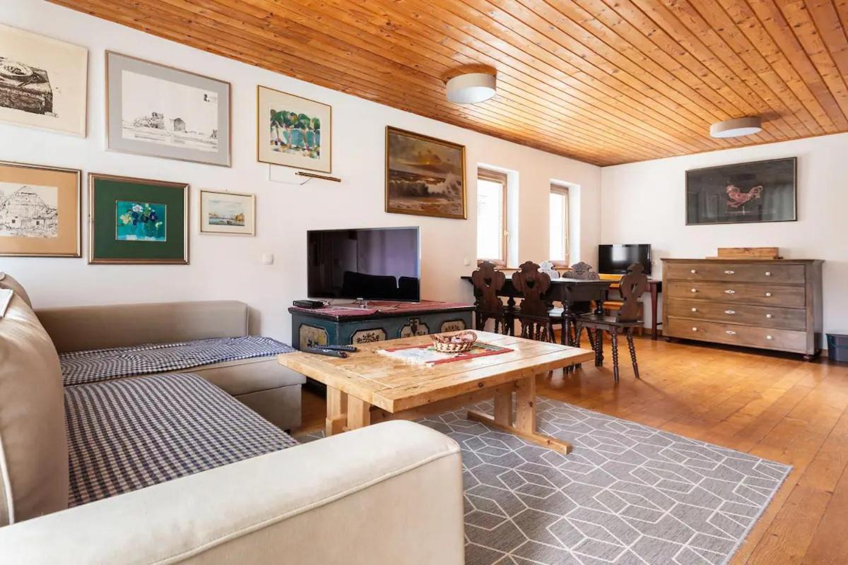 Holiday Home Bela ゴレンスカ地方 エクステリア 写真
