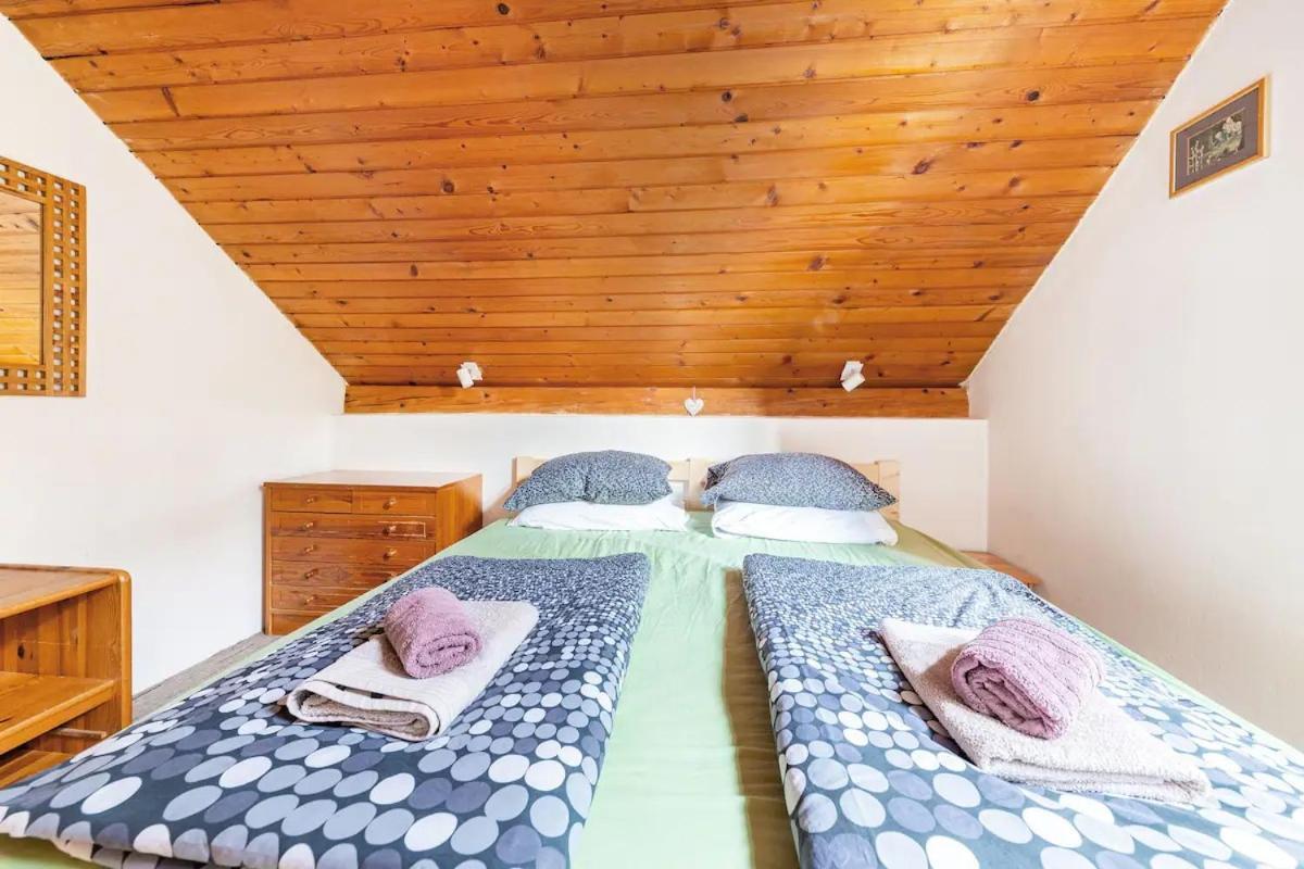 Holiday Home Bela ゴレンスカ地方 エクステリア 写真
